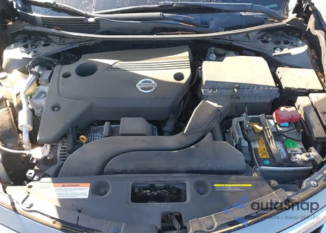 2015 Nissan Altima 2.5 z USA, uszkodzony, nr VIN 1N4AL3AP9FC120580